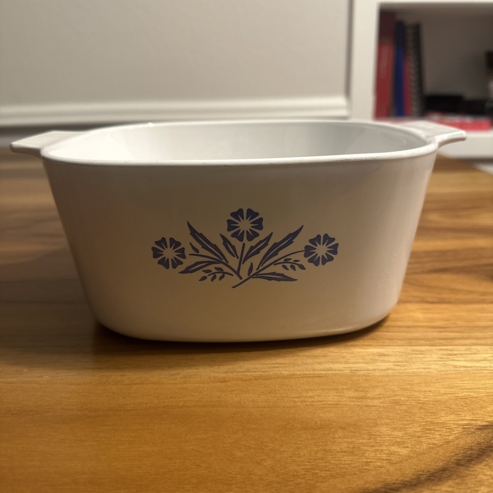 Vintage RARE Corning Ware Blue Corn Flower Casserole Dish 3 Quart A-3-B No LID